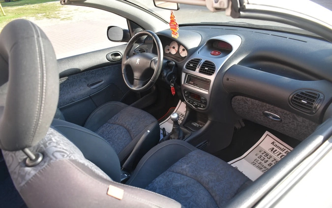 Peugeot 206 CC cena 6500 przebieg: 211059, rok produkcji 2005 z Zwoleń małe 352